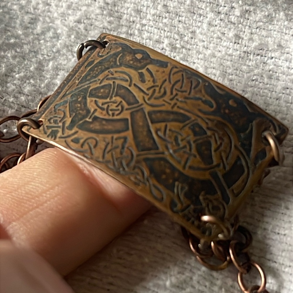 Vtg Copper Double Dragon Panel Bracelet, 8 in - Picture 1 of 3